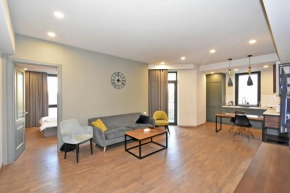 Relaxing Apartment One-BDR w/Balcony